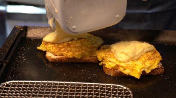 Тост сырная бомба. Уличная еда Корея | Еда мира | World Food