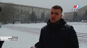 Волгоградские коммунальщики вступили в борьбу с мощным снегопадом