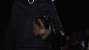 Показ женской коллекции Miu Miu осень-зима 2024-2025