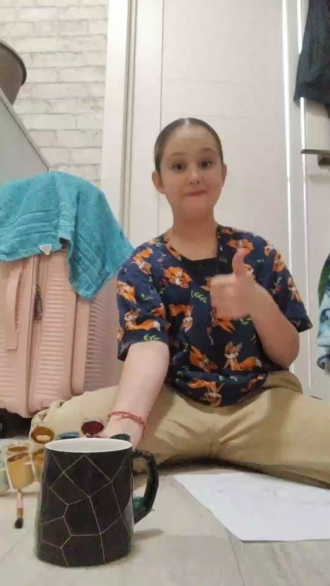 и смотреть онлайн