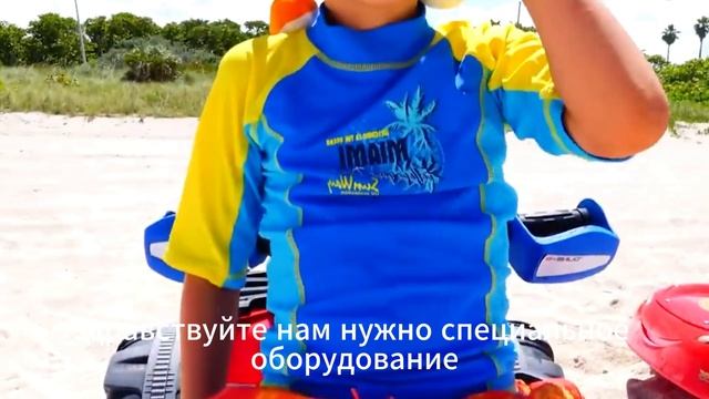 Маленький Крис играет с игрушками - Сборник видео для детей смотреть онлайн