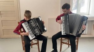 Ансамбль: Варваринский Федор, Тараканов Илья. С. Гардейчик «Осенний листопад «