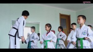 ВЕСЁЛЫЕ ЗИМНИЕ КАНИКУЛЫ