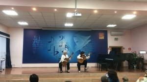 3. О. Зубченко Прелюд-мимолетность.Исп. дуэт гитаристов - Мазурина Дарья и преподаватель Дейч И.Н.