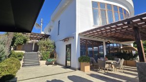 Большой, уютный дом с ремонтом в Адлере