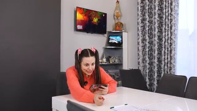 Мама не разрешает нам кота