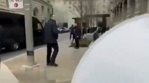 Охрана Ильхама Алиева избила протестующих в США