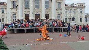 Сжигание чучела зимы на Масленицу (06.03.2022)