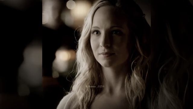 Клаус и Кэролайн смотреть онлайн