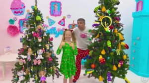 Настя и папа участвуют в конкурсе на лучшую ёлку