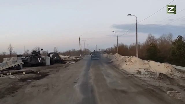 Март 2022 года Движение колонны техники 76 гв дшд в Киевской области. смотреть онлайн