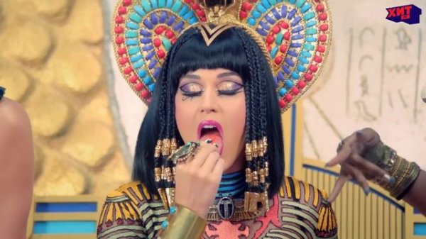 ARIANA GRANDE/THE WEEKND — LOVE ME HARDER