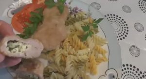 Готовлю вкусные котлеты с сюрпризом.