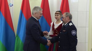 В преддверии Дня защитника Отечества глава Карелии вручил награды землякам