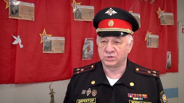 Школьники Волгоградской области собрались на конкурс знаменных групп в Волжском смотреть онлайн