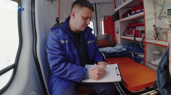 Фельдшеры со всей страны отметят профессиональный праздник