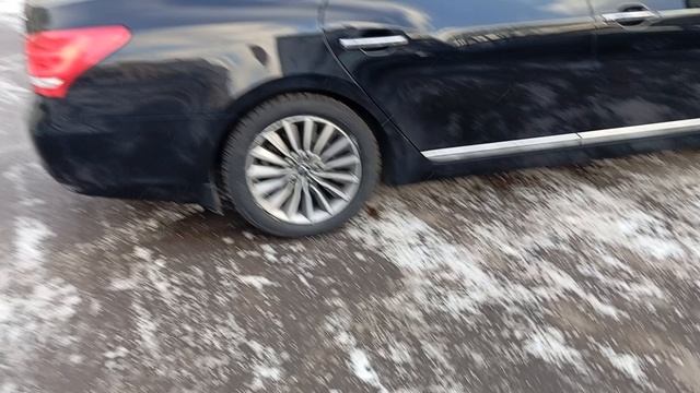 Продажа транспортного средства Легковой автомобиль HyundaiVI (Equus,Centennial)VIN XWEGH41DBF0000825