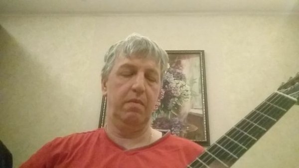 Златовлас Франко получает синее золото