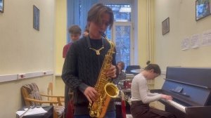 -1933120642124383294