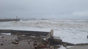 Шторм 19.02.2026г. Лоо Сочи.