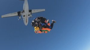 Левша в небе!!! Прыжок с парашюта!