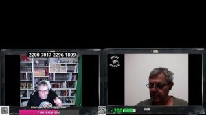 Как же он изворачивался. как уж на сковородке