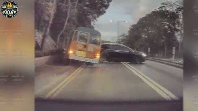 75 ШОКИРУЮЩИХ ошибок при столкновении поездов, заснятых на камеру — ИДИОТ против поезда — Лучшее