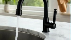 Монтаж кухонного смесителя на мойку.