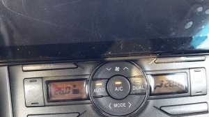 Когда включить печку салона на Тойота Аурис Королла зимой