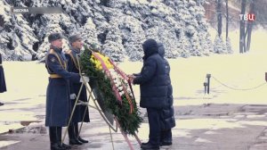 В Москве состоялась военно-патриотическая акция "Честь имею!"