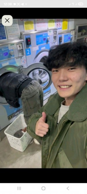 задавайте вопросики подпишитесь пж и актива хочу