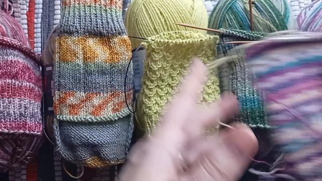 Носочные старты! 🔥 Новая носочная пряжа #вязовлог #knitting #knitsocks #handmade смотреть онлайн