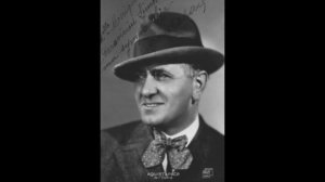 Жан Аквистапас (бас)