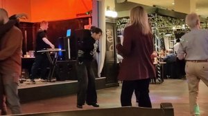 Праздник танца в ресторане