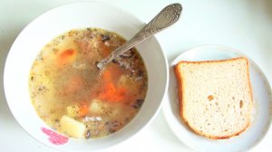 Рыбный суп - Уха из сайры консервы - рецепт