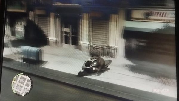 продолжаю играть в GTA 4