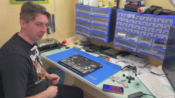 Обслуживание Lenovo Legion, замена на вечные TRM стики dualsense, обслуживание 2 разных RTX 3060