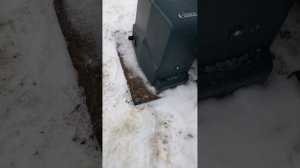 Ремонт откатных ворот и замена привода