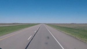 Воспоминания (июнь 2017): показываю вам удивительное озеро треугольной формы.