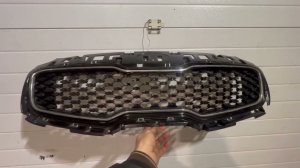 Решетка радиатора Киа спортейдж 4 20027