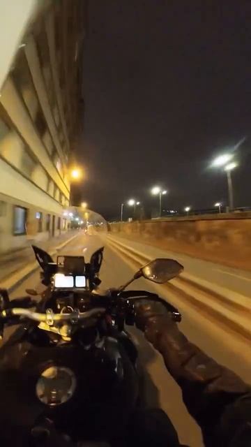 Свежайшее видео погони из Франции, снято непосредственно полицейским.