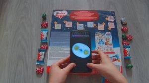 Обзор на новогодний календарь Kinder окошки со сладостями внутри, подарочный набор Kinder календарь