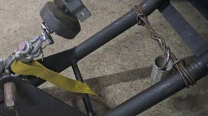 Роликовый натяжитель троса лебёдки квадроцикла