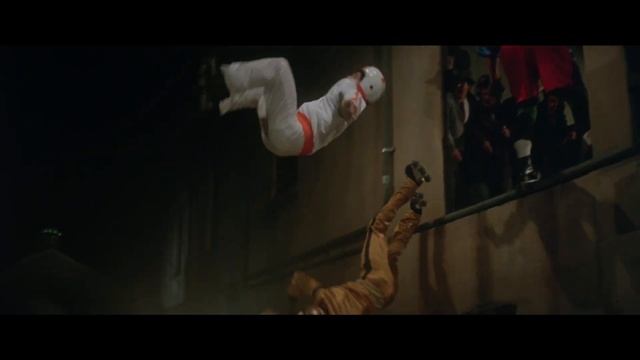 Драка в Бэттл-Крик: Гонка на роликах (Часть 2)