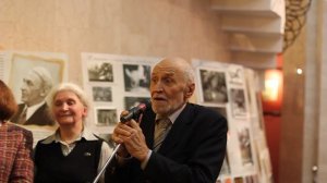 Трофимова Ирина. Батик. Выступление Николая Дроздова на открытии