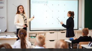 В ГД предложили повысить втрое лимит на стоимость подарков учителям и врачам