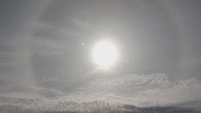 Чудо над морем. Гало - впервые вижу это удивительное природное явление.