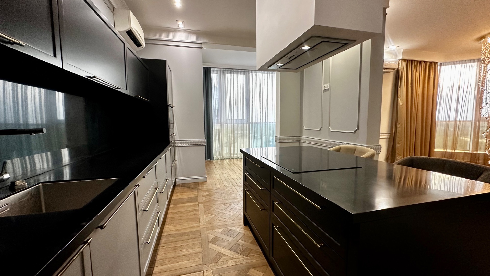 Адмирал 19 этаж