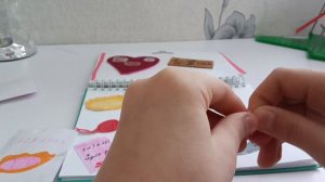 распаковываю все бумажные сюрпризы и делаю новые