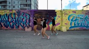 Freddie Mercury - Living On My Own (1993 Remix Remastered)